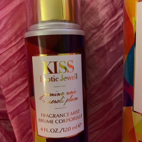 Exotic Jewel Body Spray - Picture 2 of 4